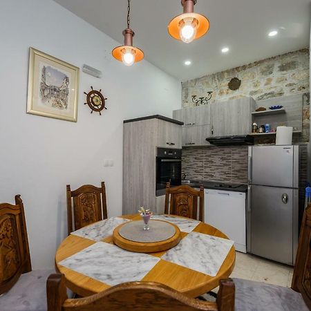 Apartman Lavanda Kaštela Εξωτερικό φωτογραφία