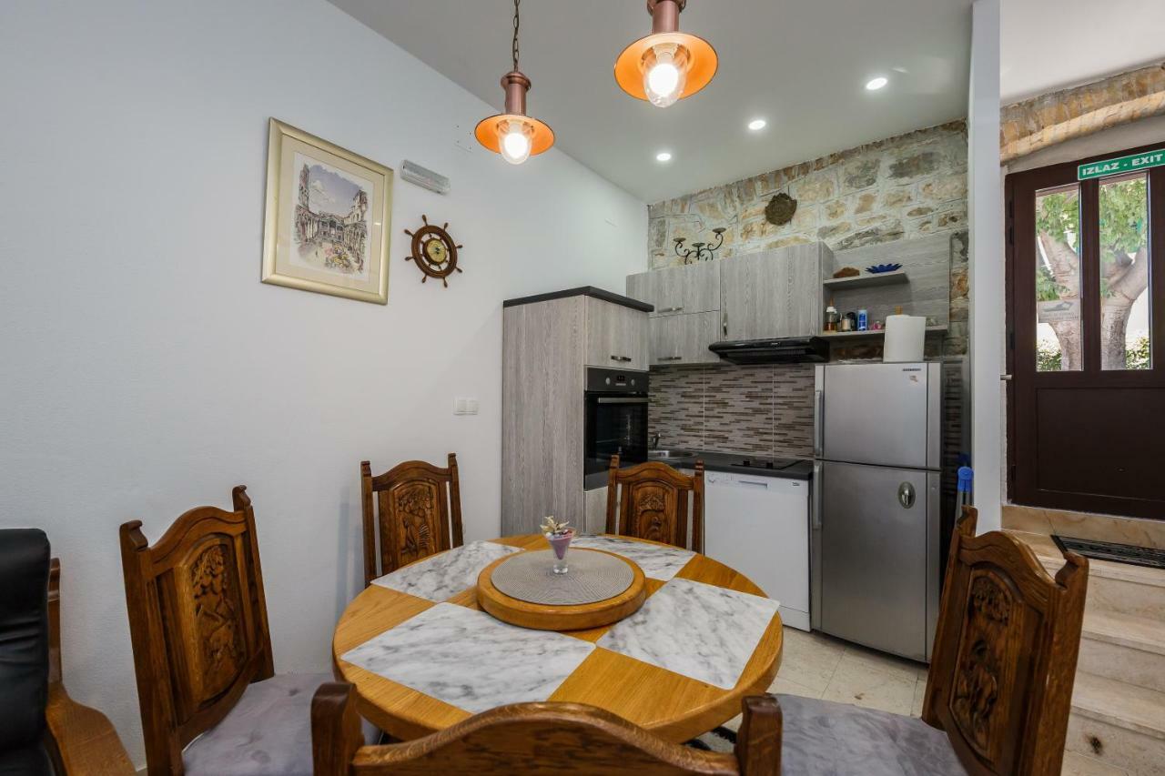 Apartman Lavanda Kaštela Εξωτερικό φωτογραφία