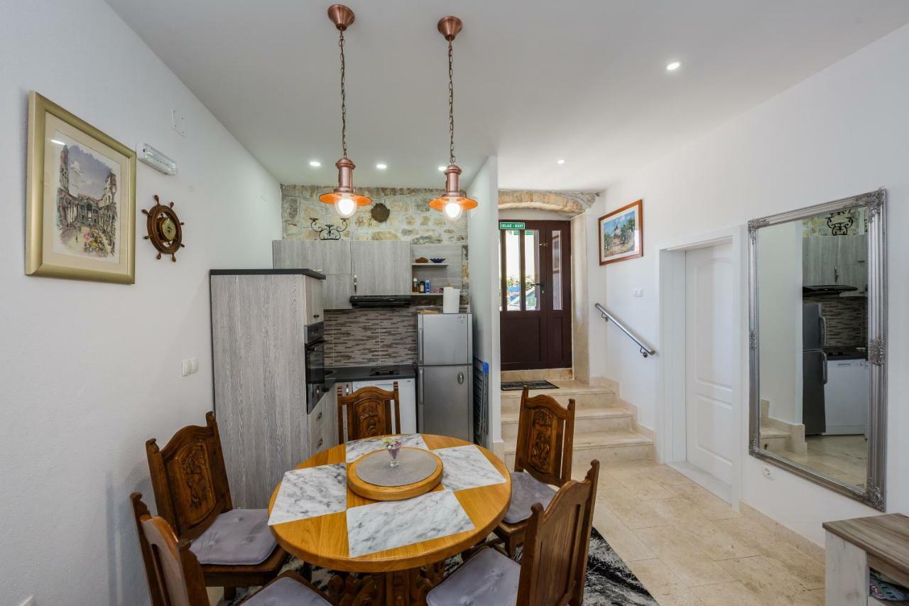 Apartman Lavanda Kaštela Δωμάτιο φωτογραφία